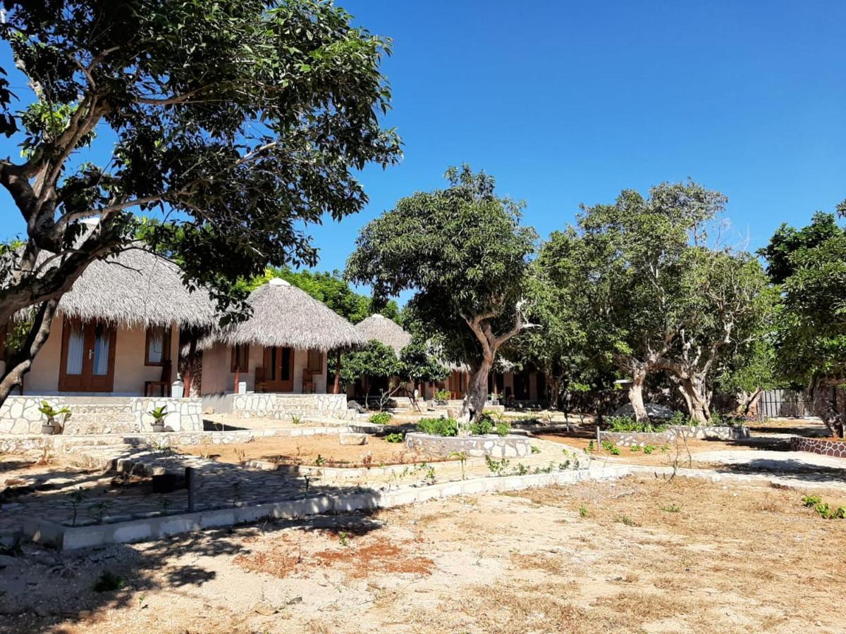 Mulia Bungalows Nembrala 外观 照片